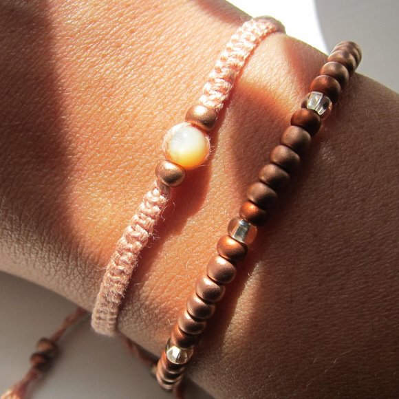 Mango Moon Jewelry - Handmade Beaded Friendship Bracelets Set of 2 🐙